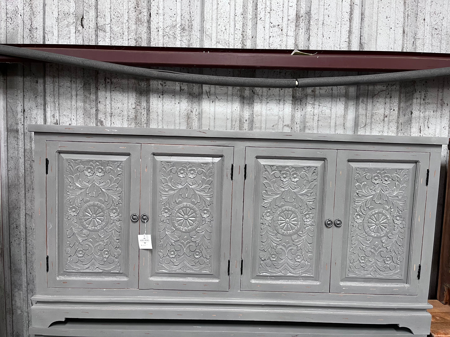 Gray Day Mango Buffet