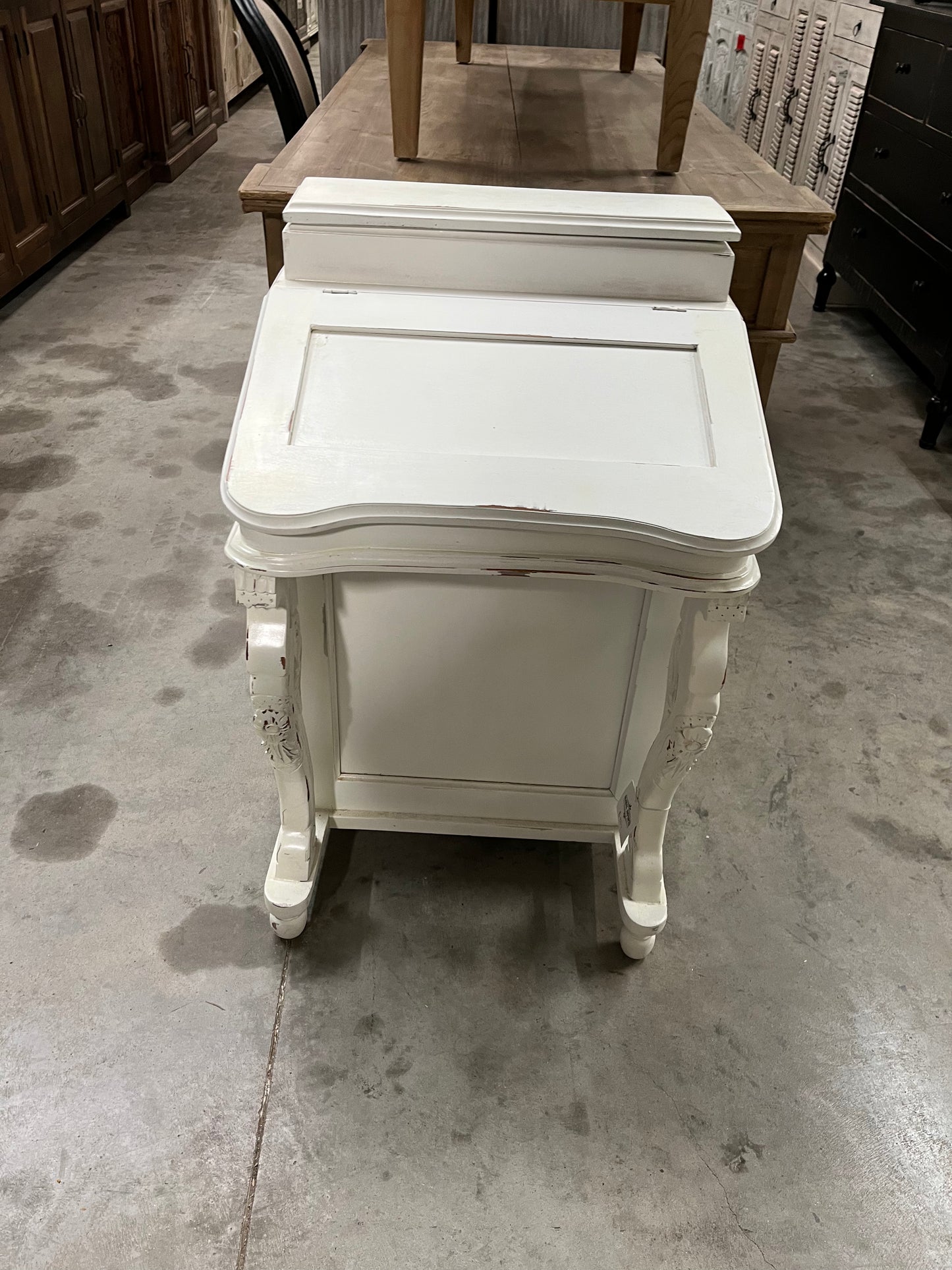 Davenport Escroitire