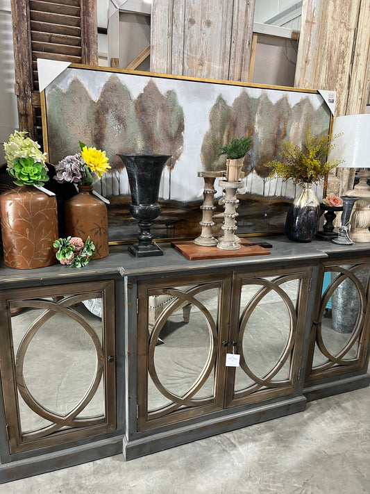 #566 Pine Buffet Gray