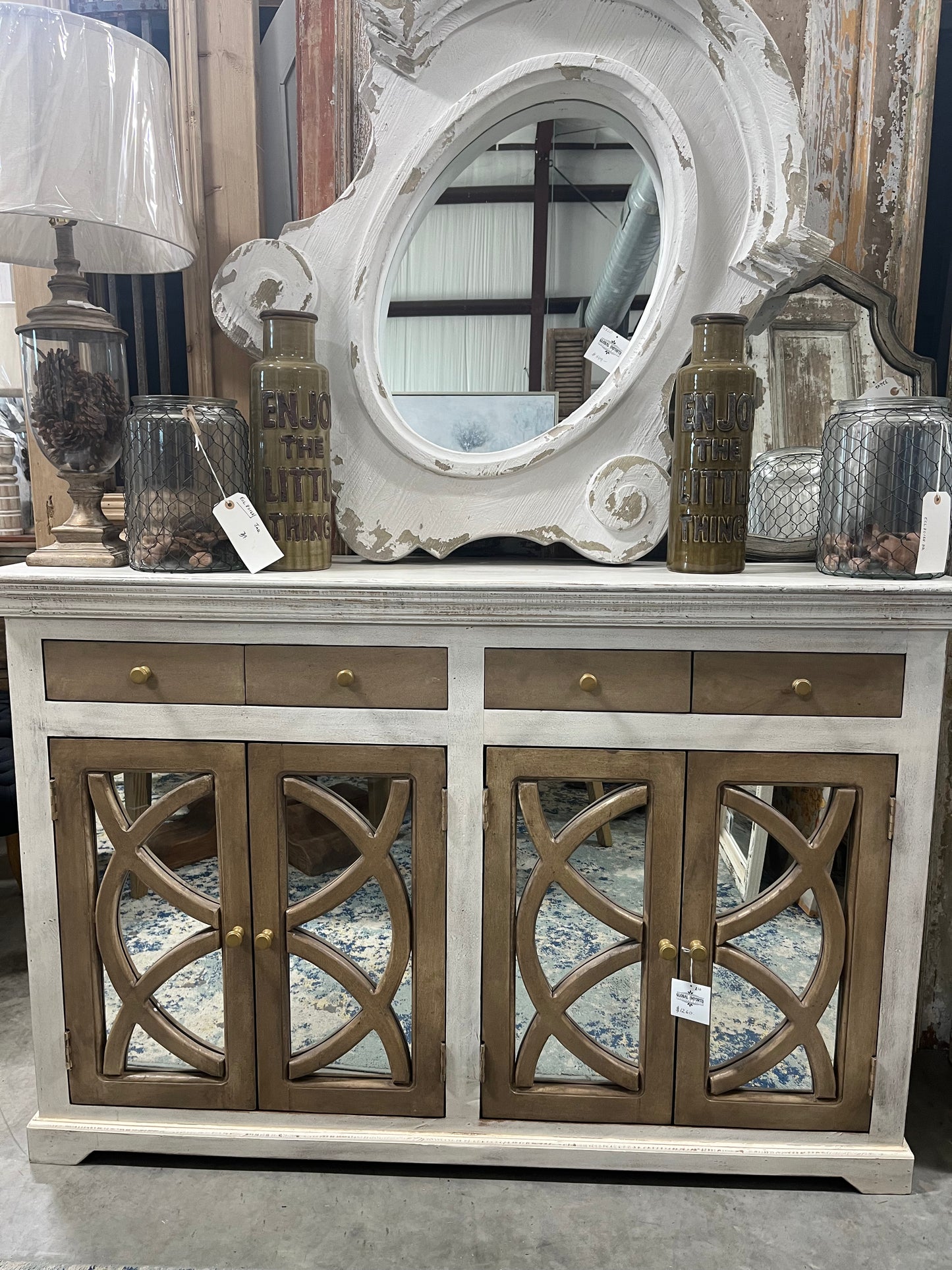 R10 Mango Buffet White/Natural Door